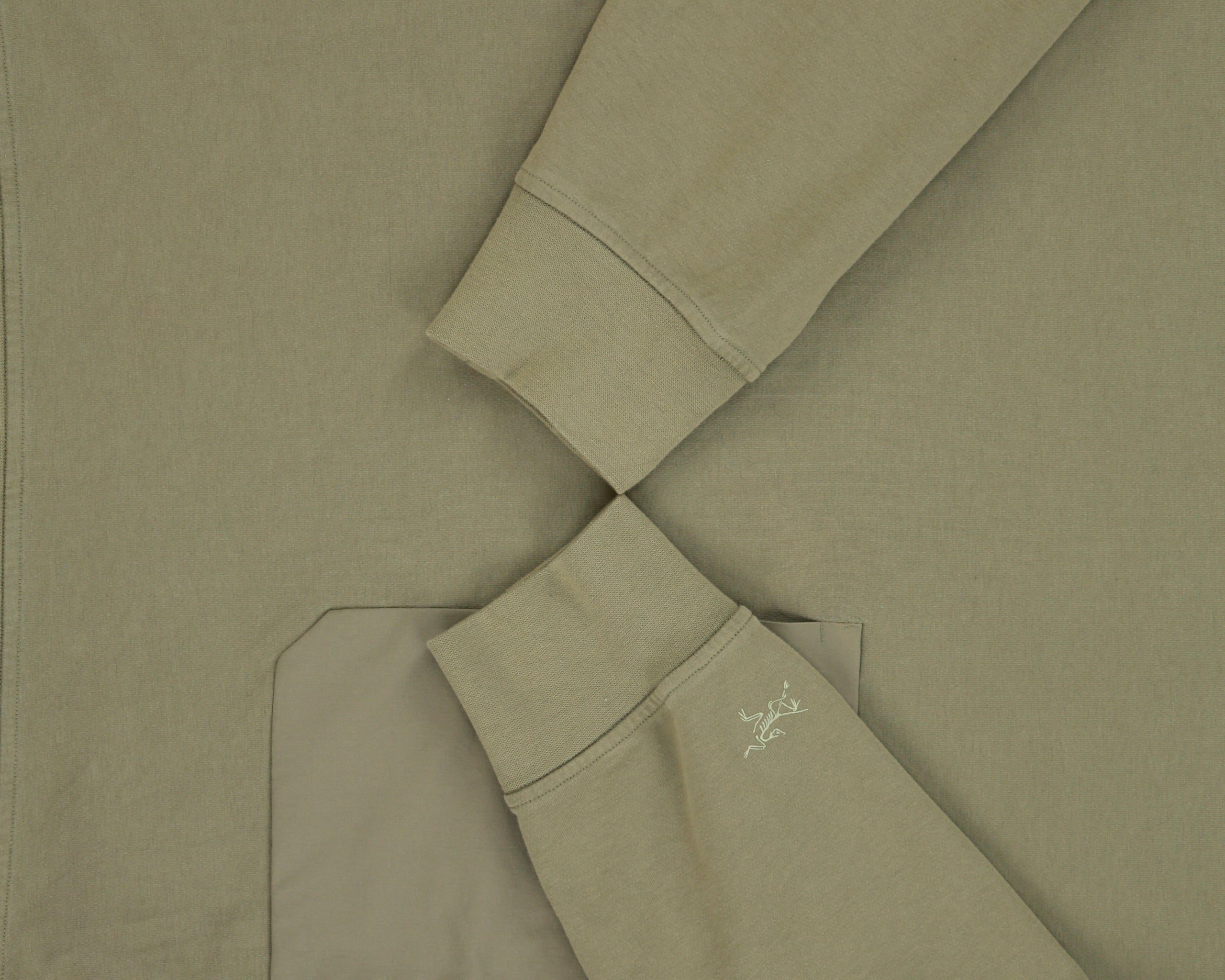 Arc'teryx Khaki Momenta LS Women's Technical Crewneck Sweatshirt - S