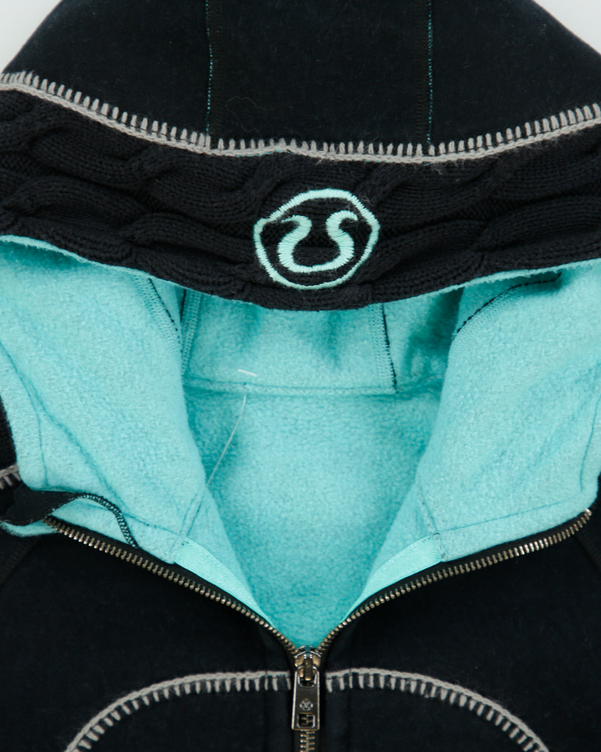 Vintage Lululemon Women's Limited Edition Fleece Lined Wool Blend Cable Knit Zip-Up Scuba Hoodie - M