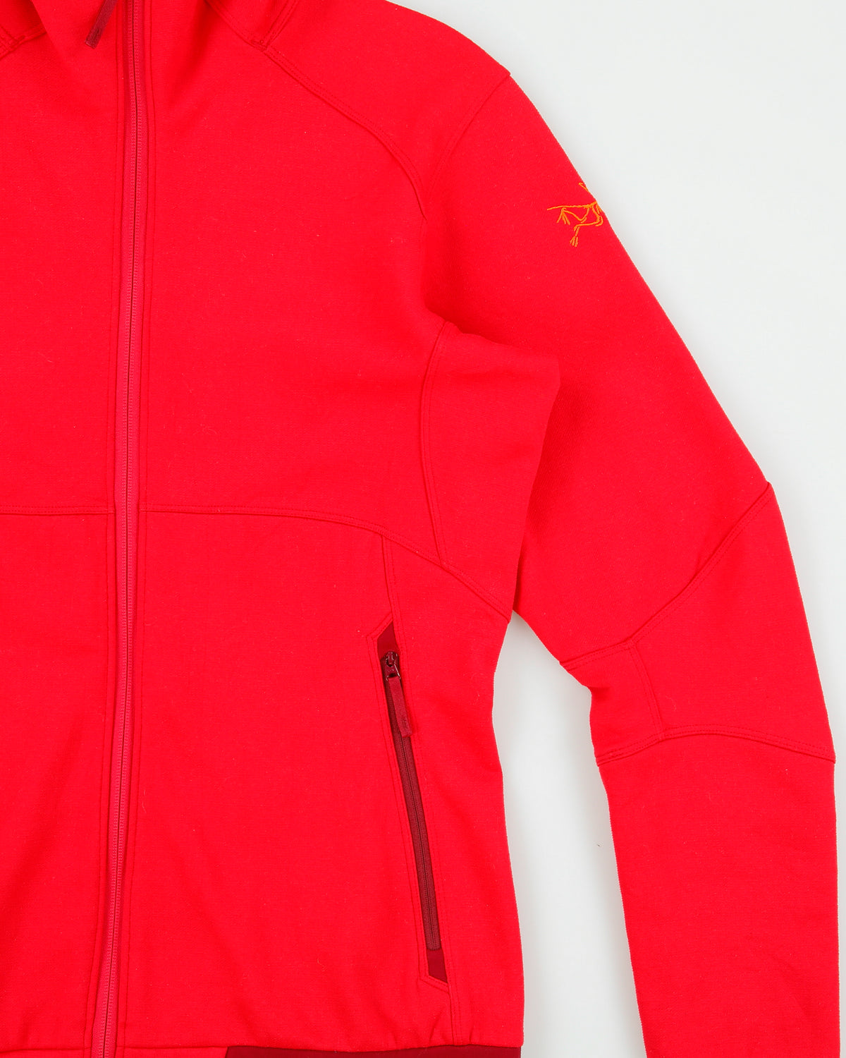 Vintage Arc'teryx Women's Hot Pink Covert Polartec Fleece Lined Zip-Up Hoodie - M