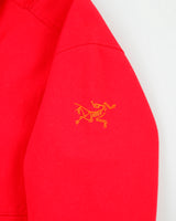 Vintage Arc'teryx Women's Hot Pink Covert Polartec Fleece Lined Zip-Up Hoodie - M