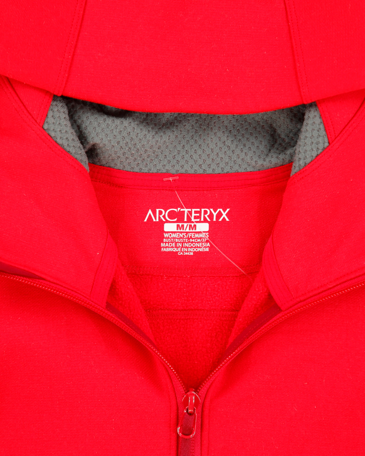 Vintage Arc'teryx Women's Hot Pink Covert Polartec Fleece Lined Zip-Up Hoodie - M