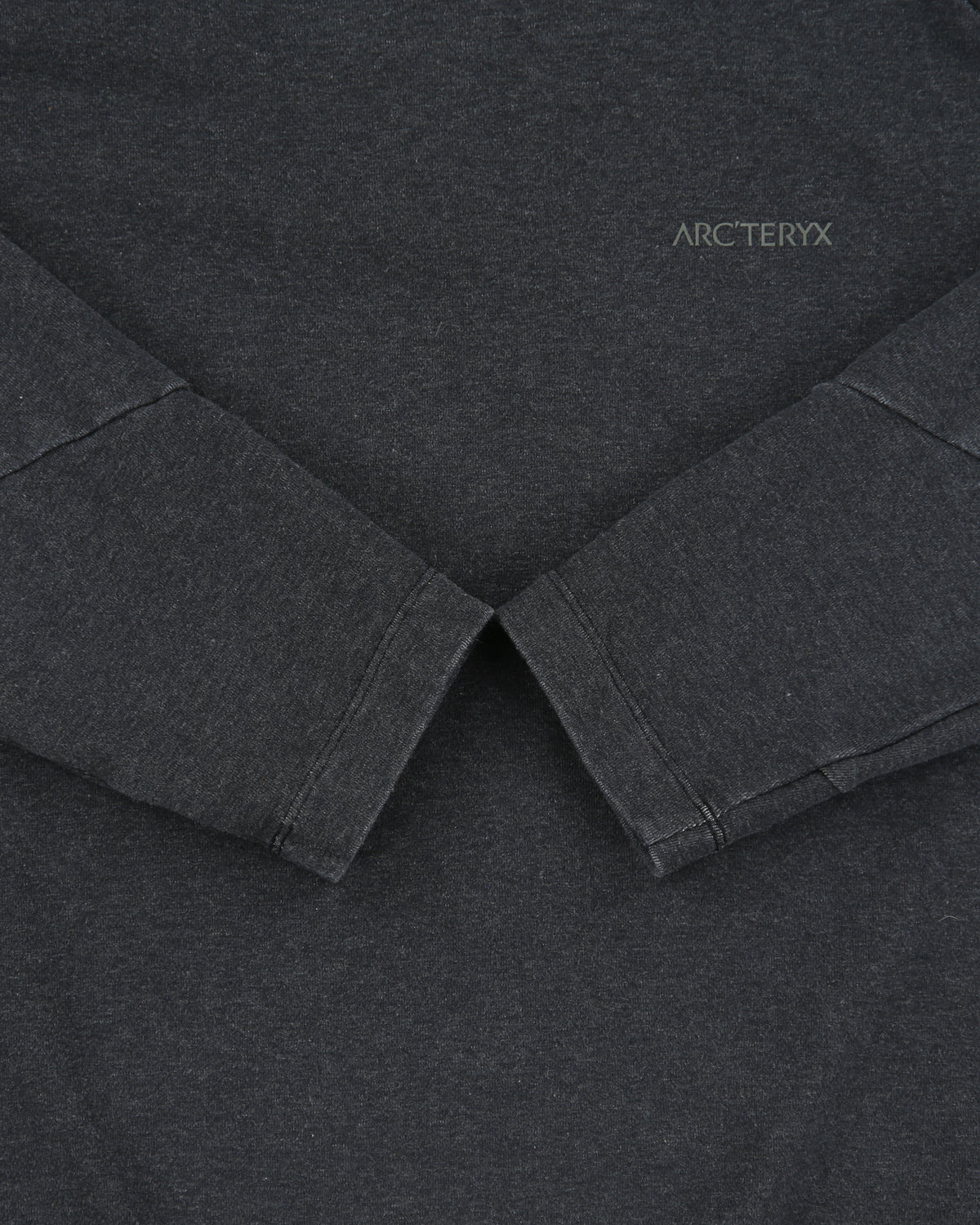Arc'teryx Women's Graphite Momenta Centre Pullover Crewneck Sweatshirt - L