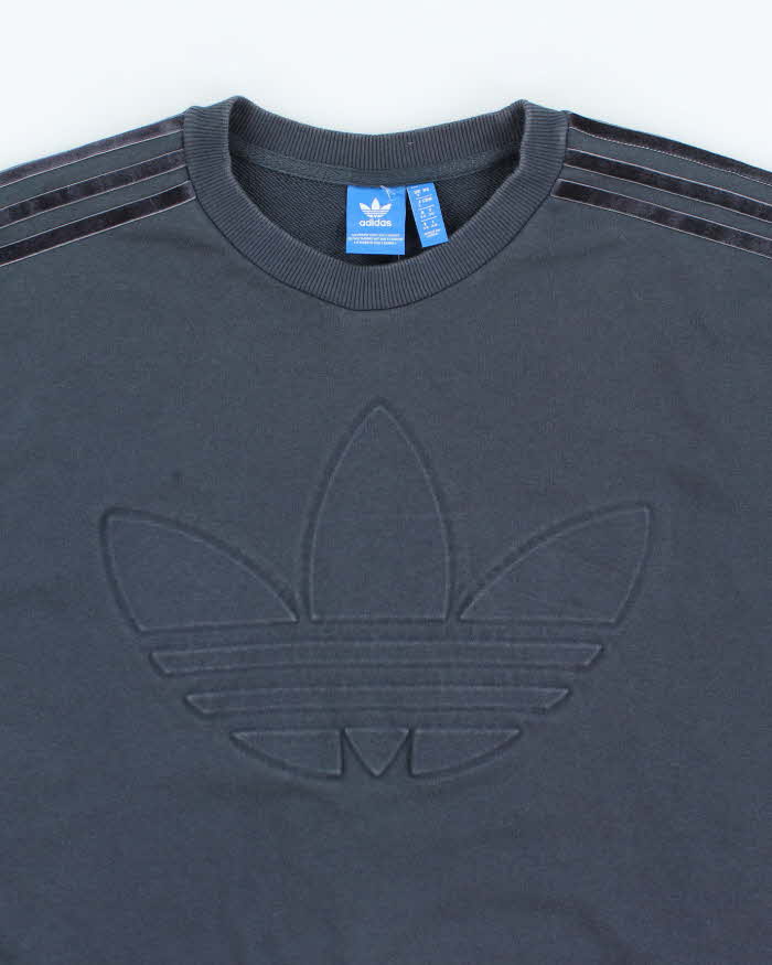 Vintage Women's Adidas Embossed Logo Sweatshirt - L