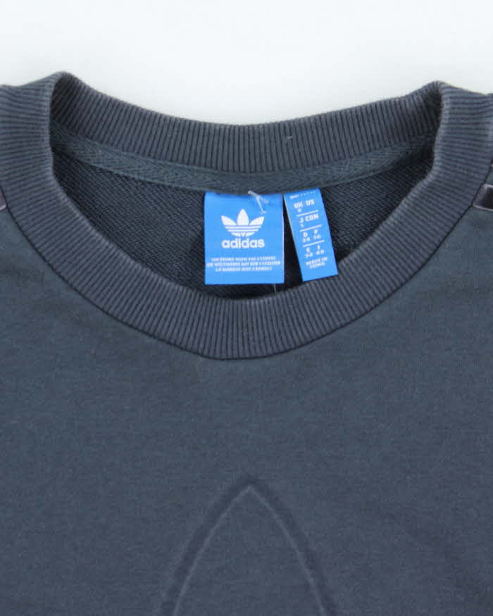 Vintage Women's Adidas Embossed Logo Sweatshirt - L