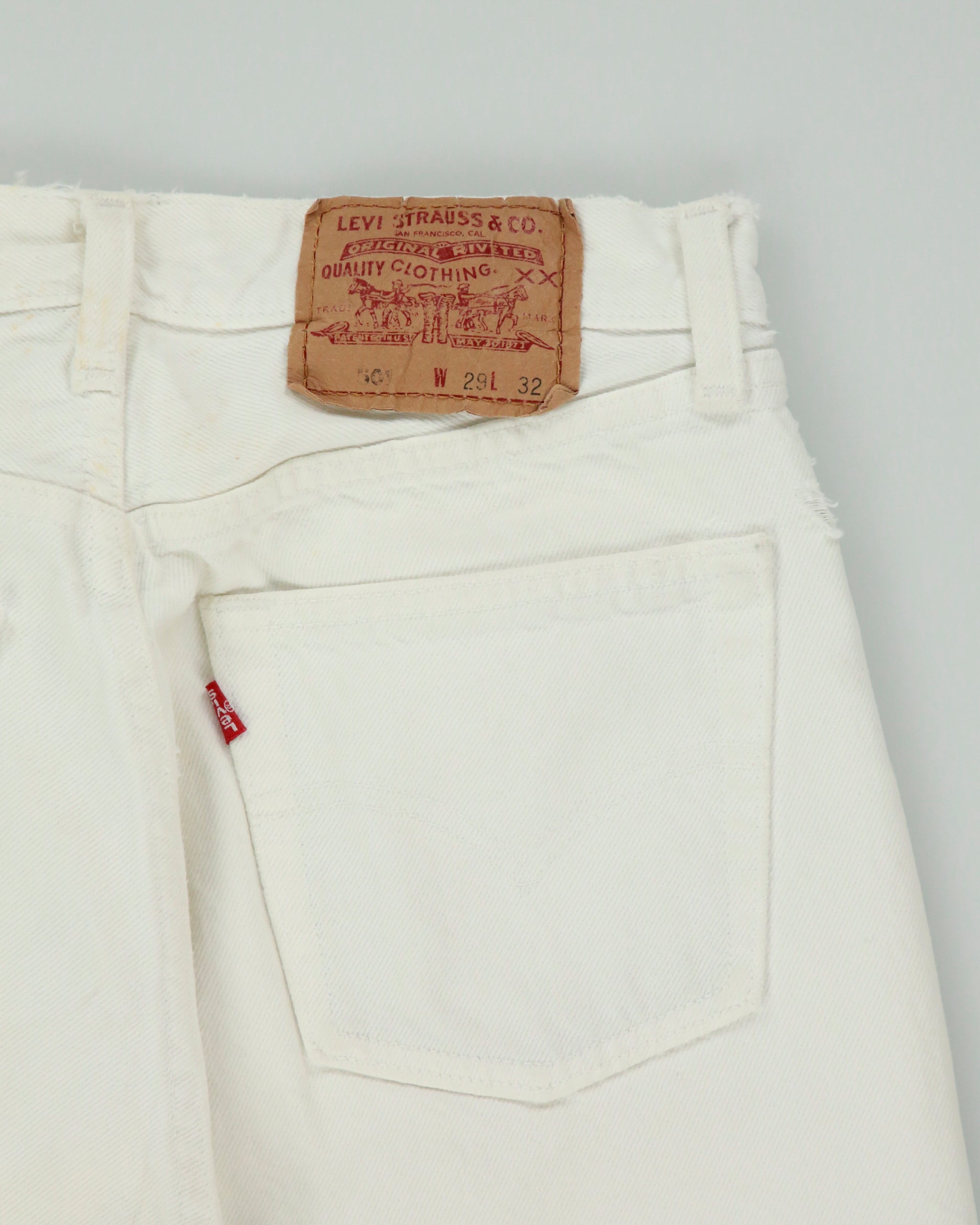 Vintage 1996 Levi's 501 Batwing Made In Canada Jeans - W27 L30