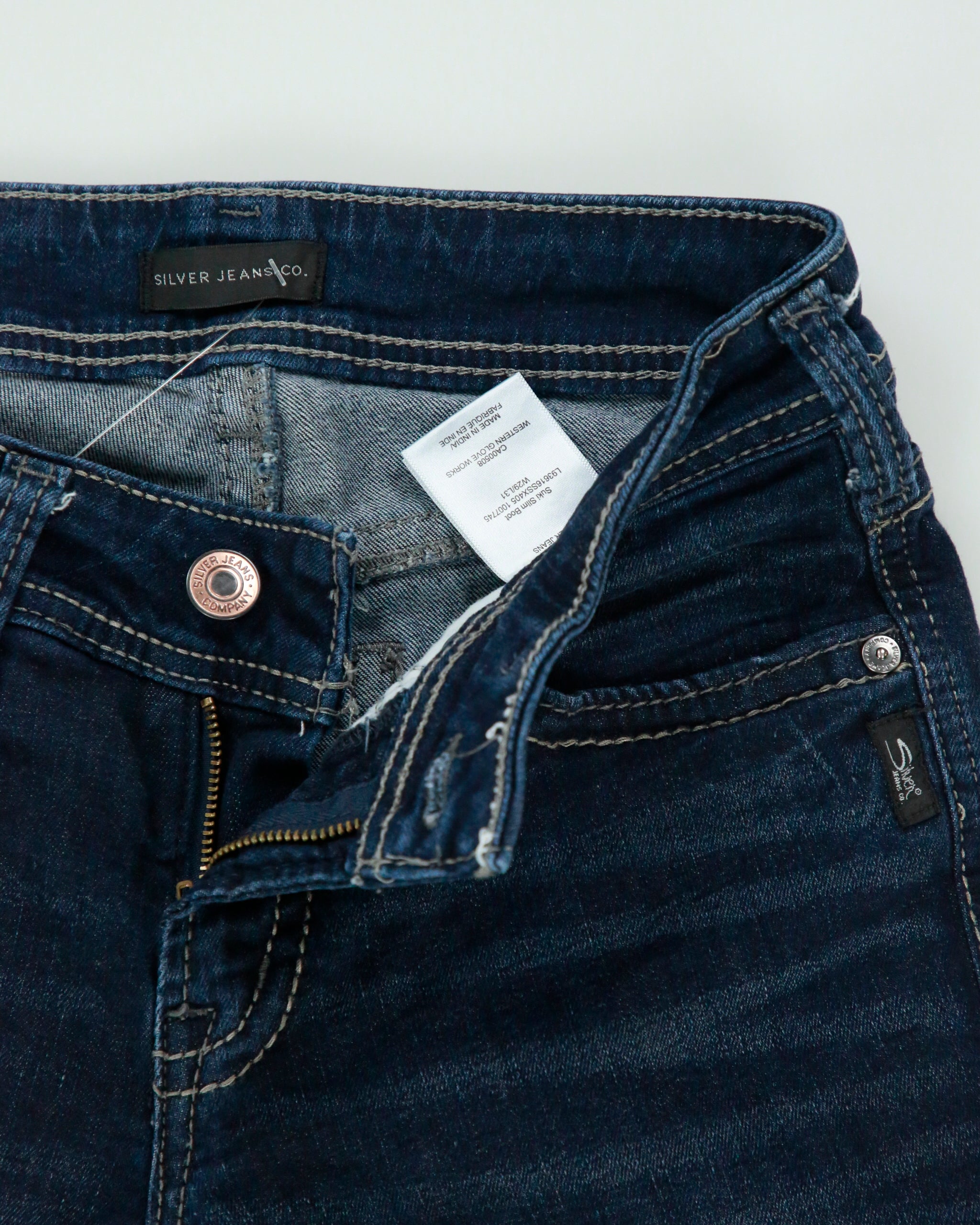 Vintage Y2K 2000s Silver Jeans Company 'Suki' Slim Bootcut Jeans - W28 L30