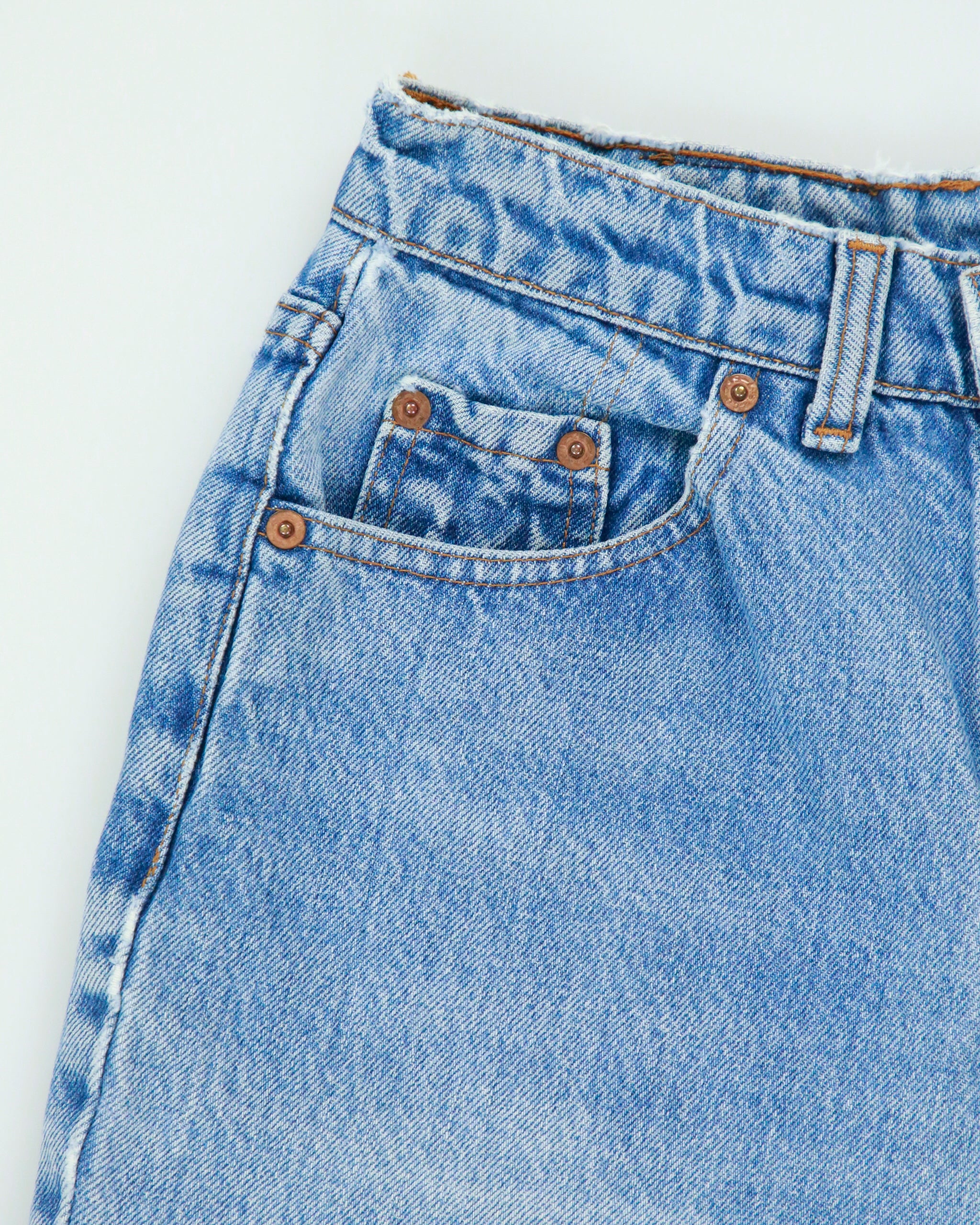 Vintage 1988 Levi's 534 Made In Canada High Waisted Slim Fit Jeans - W24 L30
