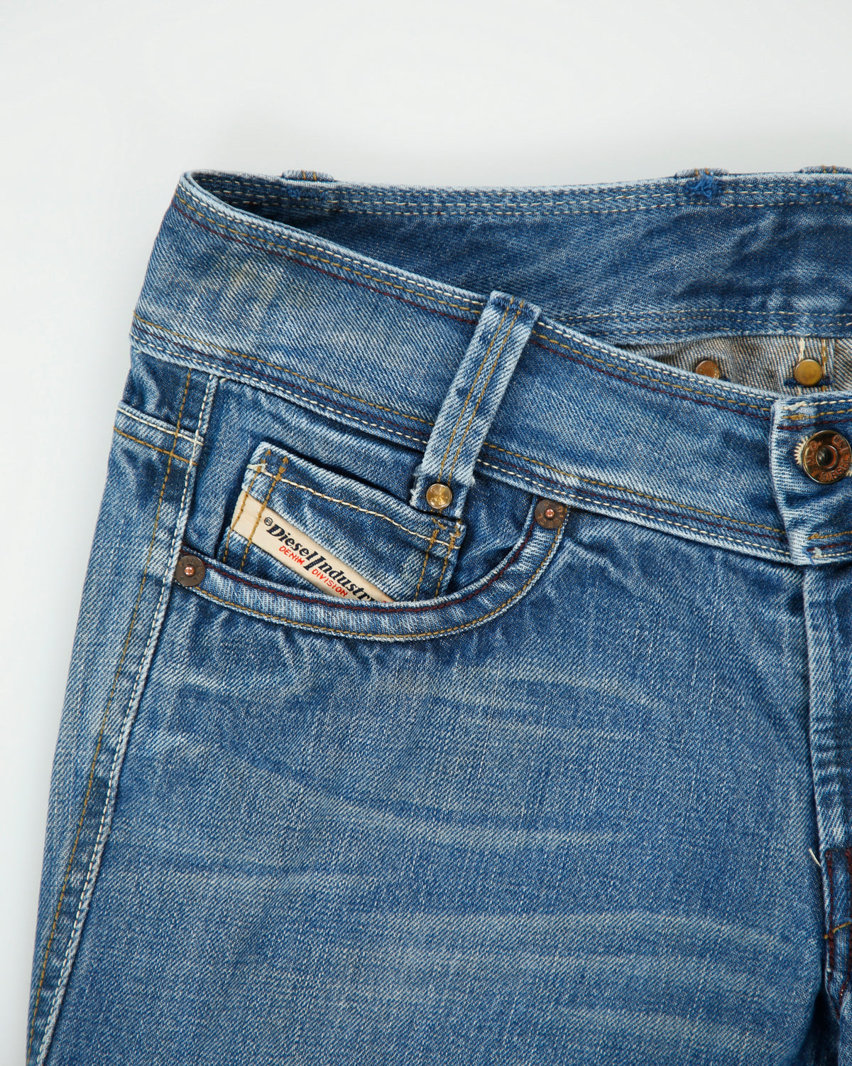 Vintage '05 Y2K Diesel Women's Low Rise Stone Wash Denim Straight Leg Jeans - W31 L32
