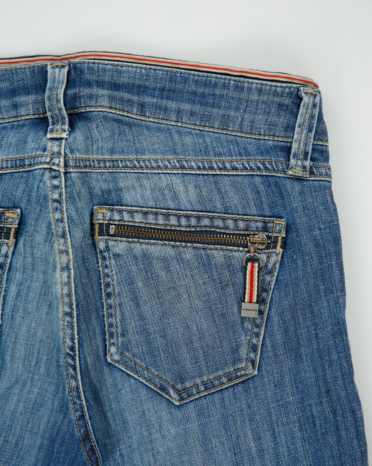 Vintage Y2K 00s Burberry Women's Low Rise Denim Slim Fit 3/4 Length Capri Jeans - W28 L22