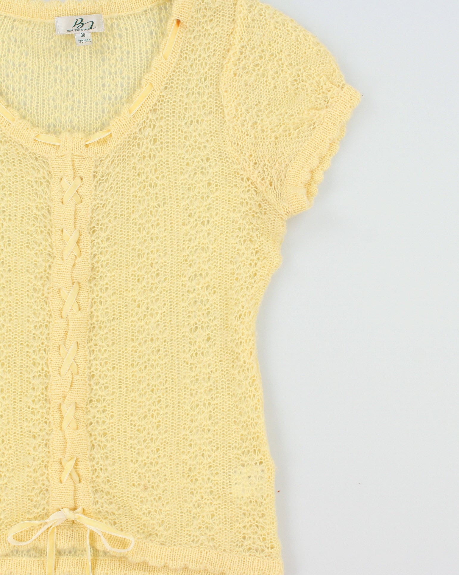 Vintage 1990s Bear Two Fine Wool Blend Knit Lace-up Short Sleeve Cardigan - M