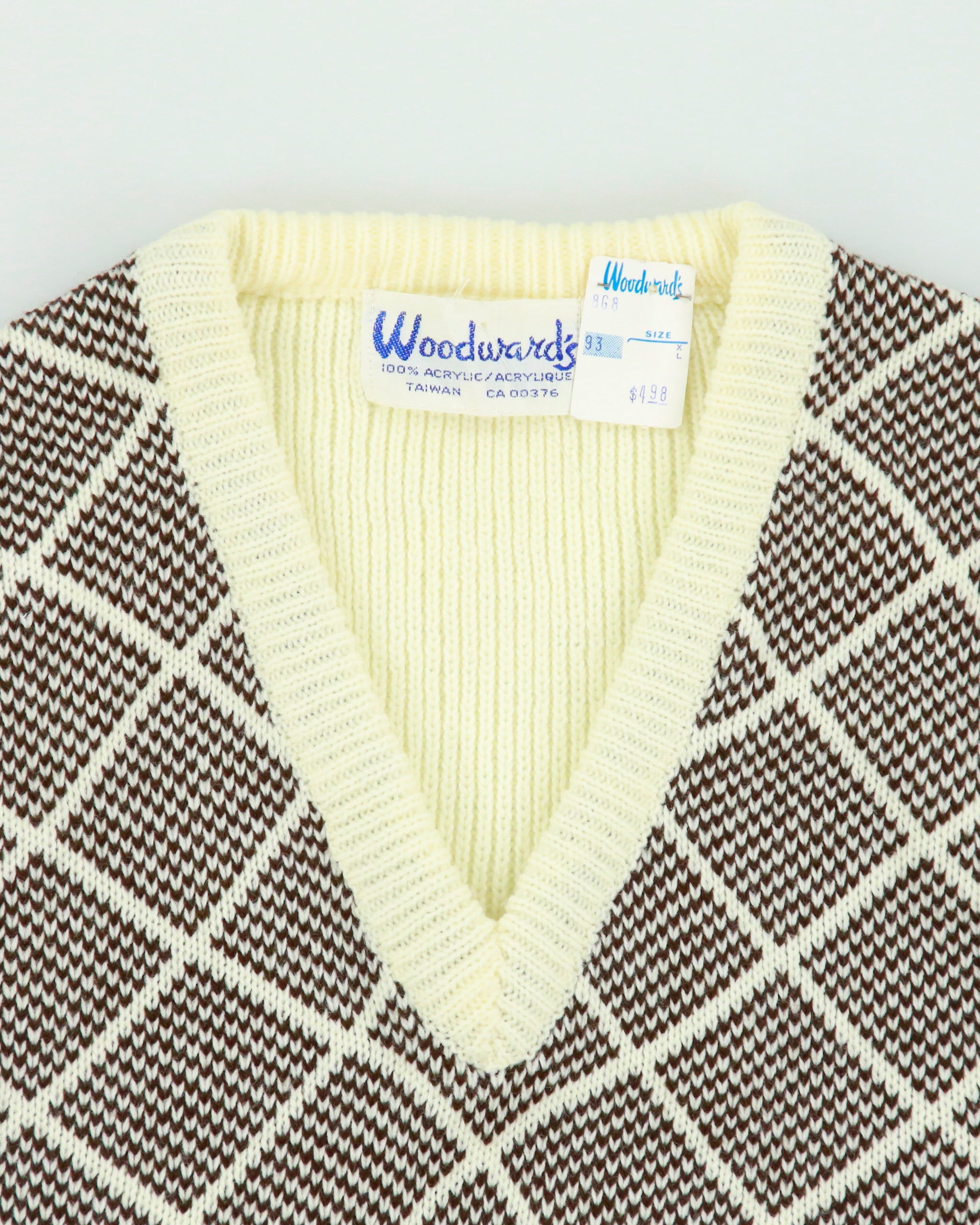 Deadstock 1970s Woodwards V-neck Pattern Knit Vest - XS