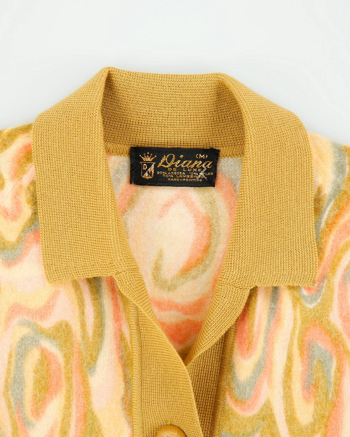 Vintage 1970s Diana De Luxe Women's Angora Lambswool Collared Cardigan - M