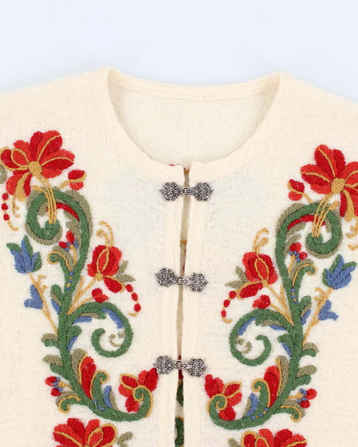 Vintage Women's Cream Floral Print Knit Vest - L