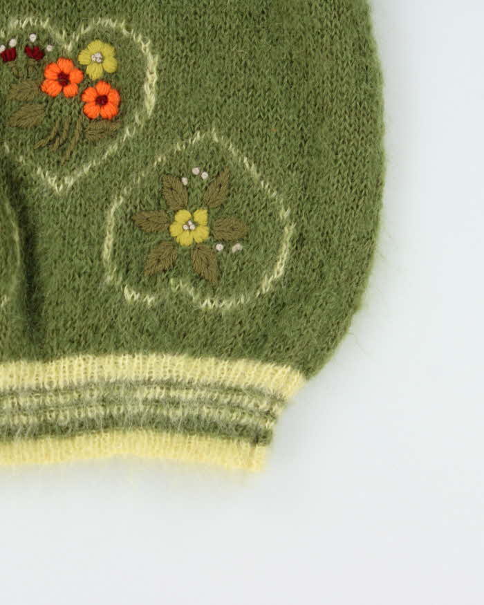 Vintage 1990s Women's Mohair Embroidered Chunky Oversized Crewneck Knit - L