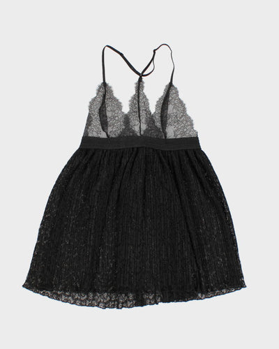 Victoria's Secret Black Lace Cami - M