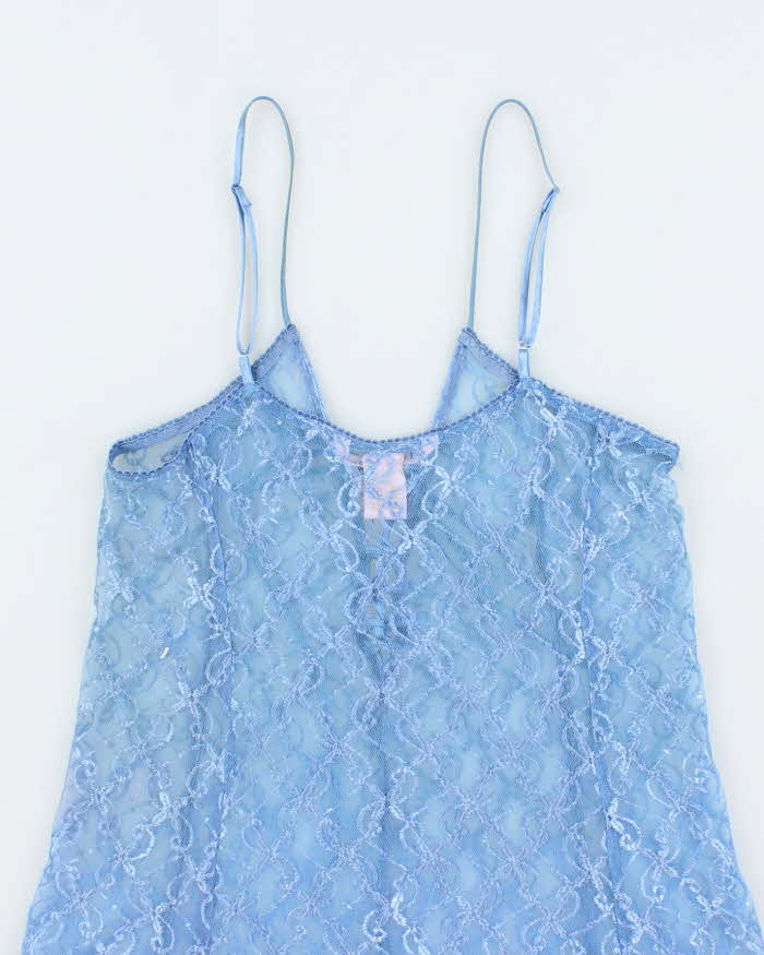 La Vie En Rose Periwinkle Blue Sheer Lace Stretchy Slip - M