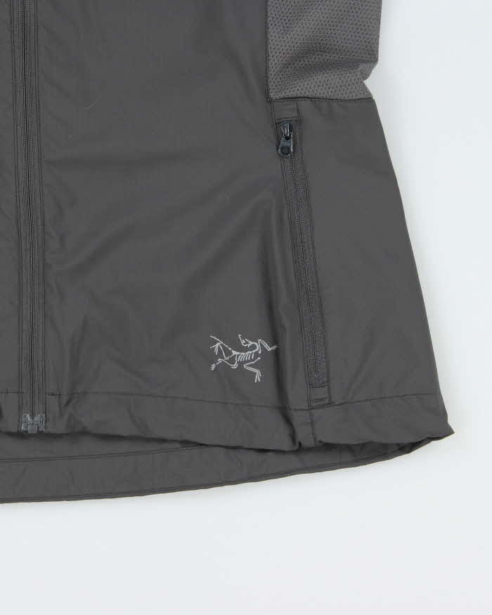 Vintage Arc'teryx Soft Shell Women's 3M Bird Hooded Windbreaker Jacket - S