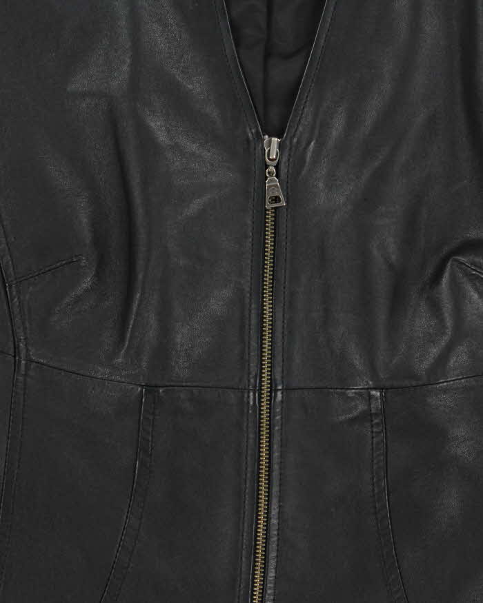Vintage Y2K 00s Danier Women's Calfskin Leather Moto Jacket - M