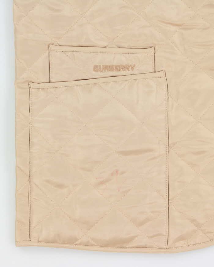 DSWT AW2024 Burberry Women's Beige Quilted Barn Jacket - L