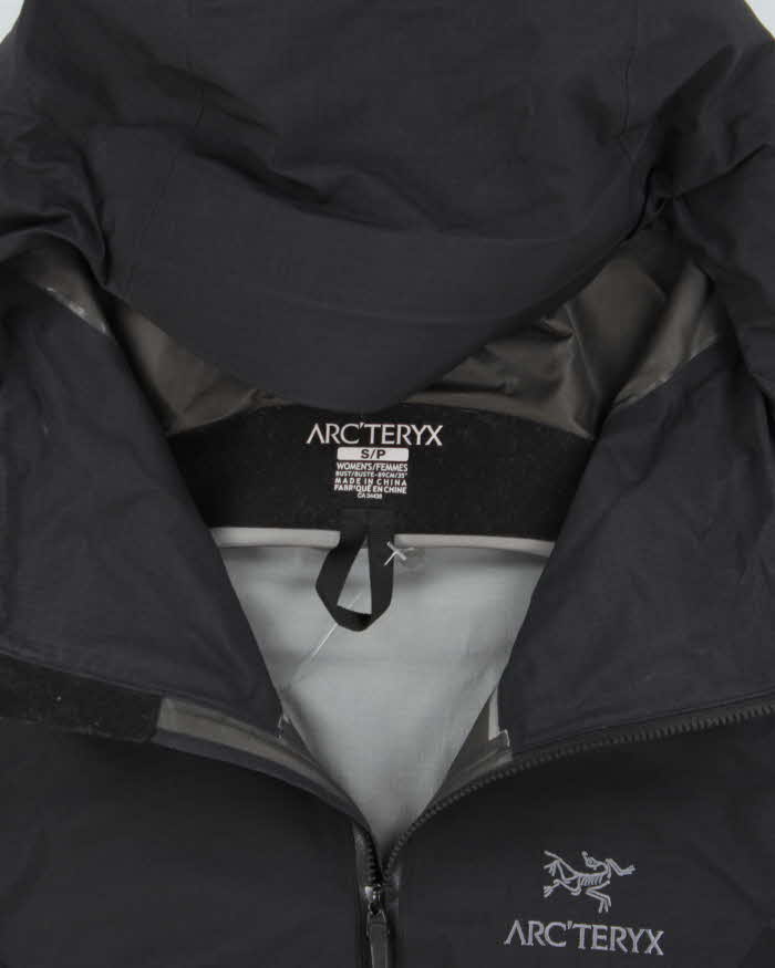Arc'teryx Beta AR Women's Lightweight Gore-Tex Hard-Shell Mountain Jacket - S