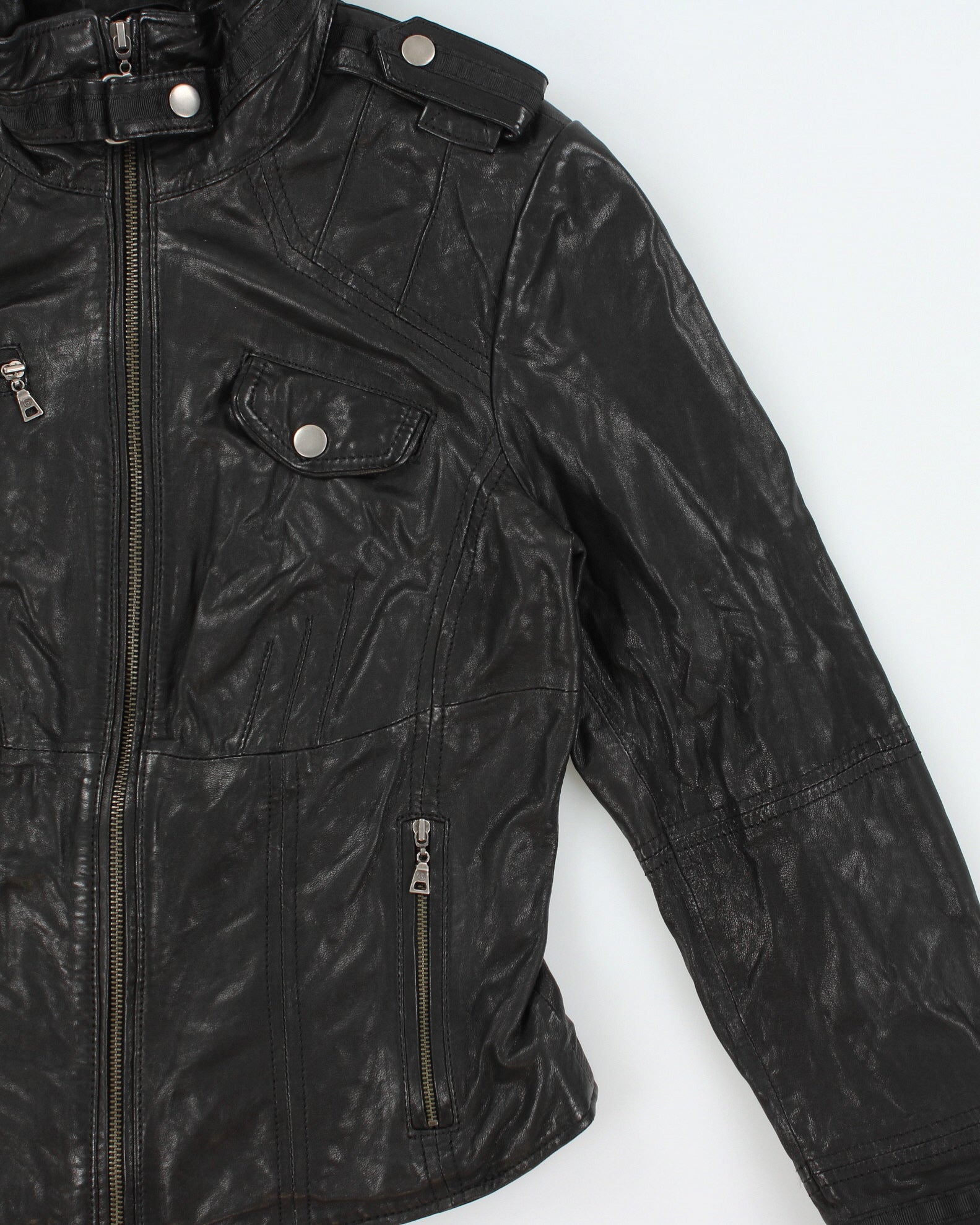 Vintage Y2K 00s Danier Women's Italian Calfskin Leather Cafe Racer Biker Jacket - S