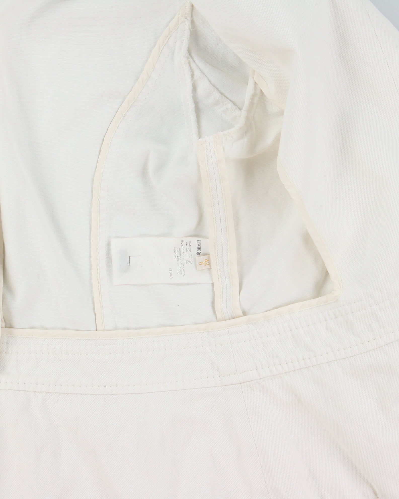 Vintage Y2K 00s Valentino Roma Women's White Cropped Denim Ruffle Jacket - S