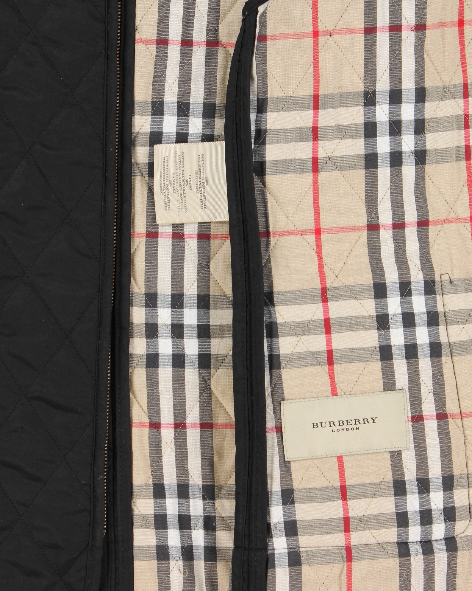 Vintage Y2K 00s Burberry Women's Made In England Nova Check Lined Diamond Quilted Gilet - M