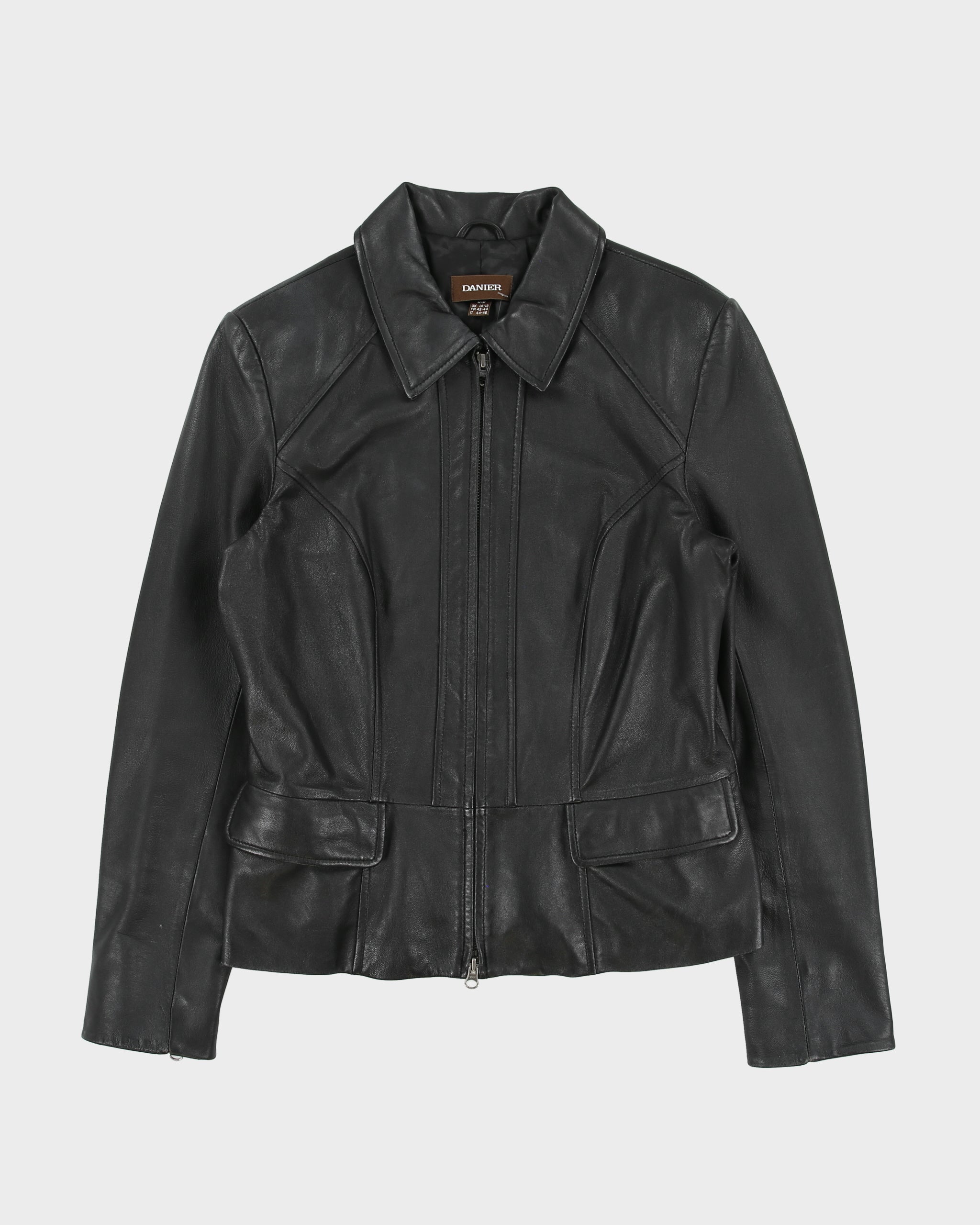 Vintage Y2K 00s Danier Women's Calfskin Leather Moto Jacket - M