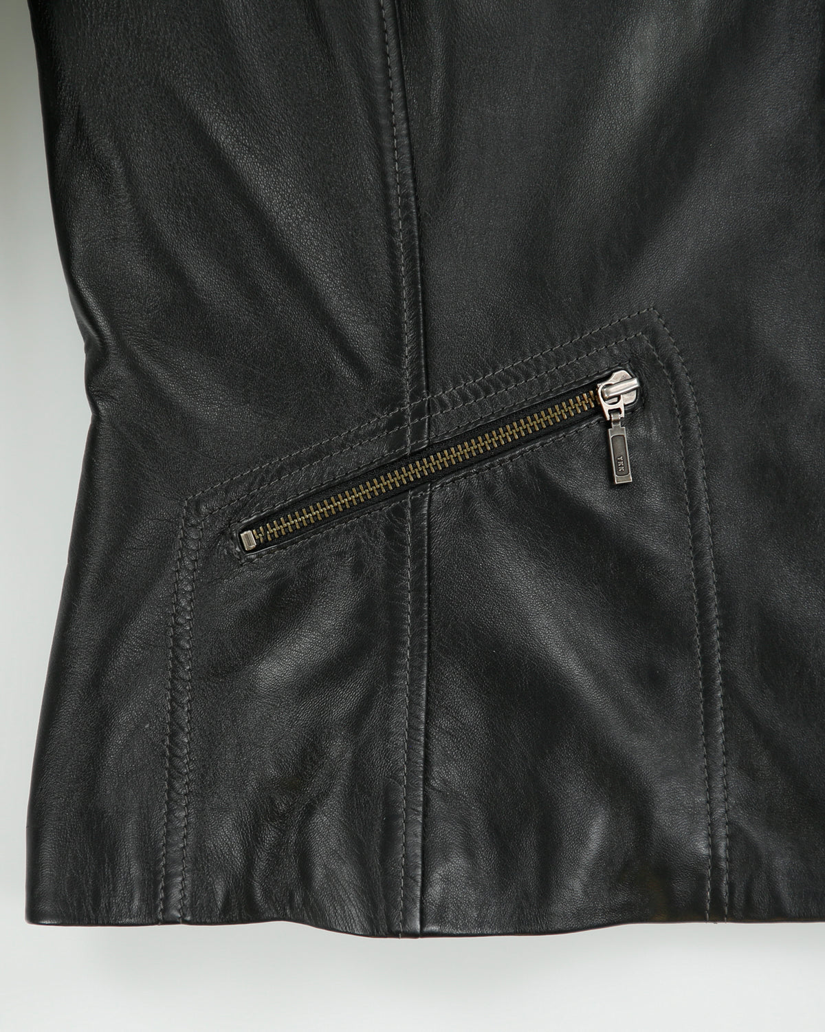 Vintage Y2K 00s Danier Women's Calfskin Leather Quilt Lined Moto Jacket - XL