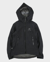 Arc'teryx Women's Beta LT Gore-Tex Lightweight Shell Rain Jacket - XS
