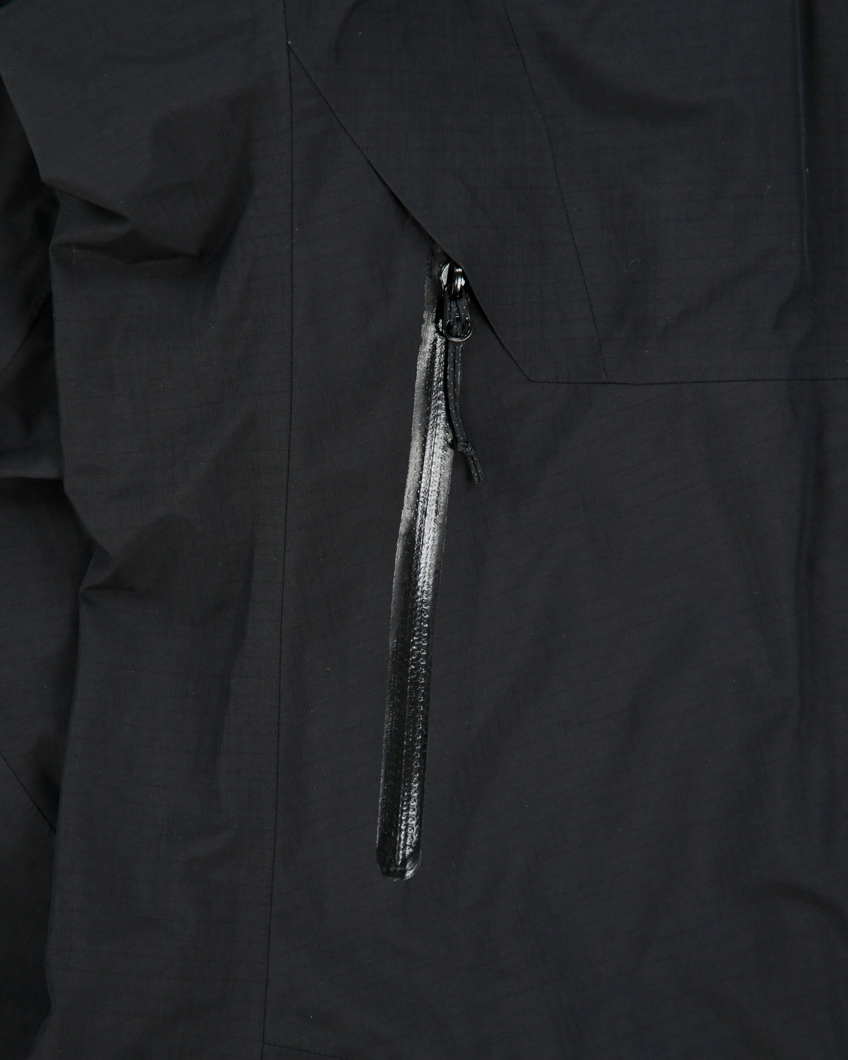 Arc'teryx Women's Beta LT Gore-Tex Lightweight Shell Rain Jacket - XS
