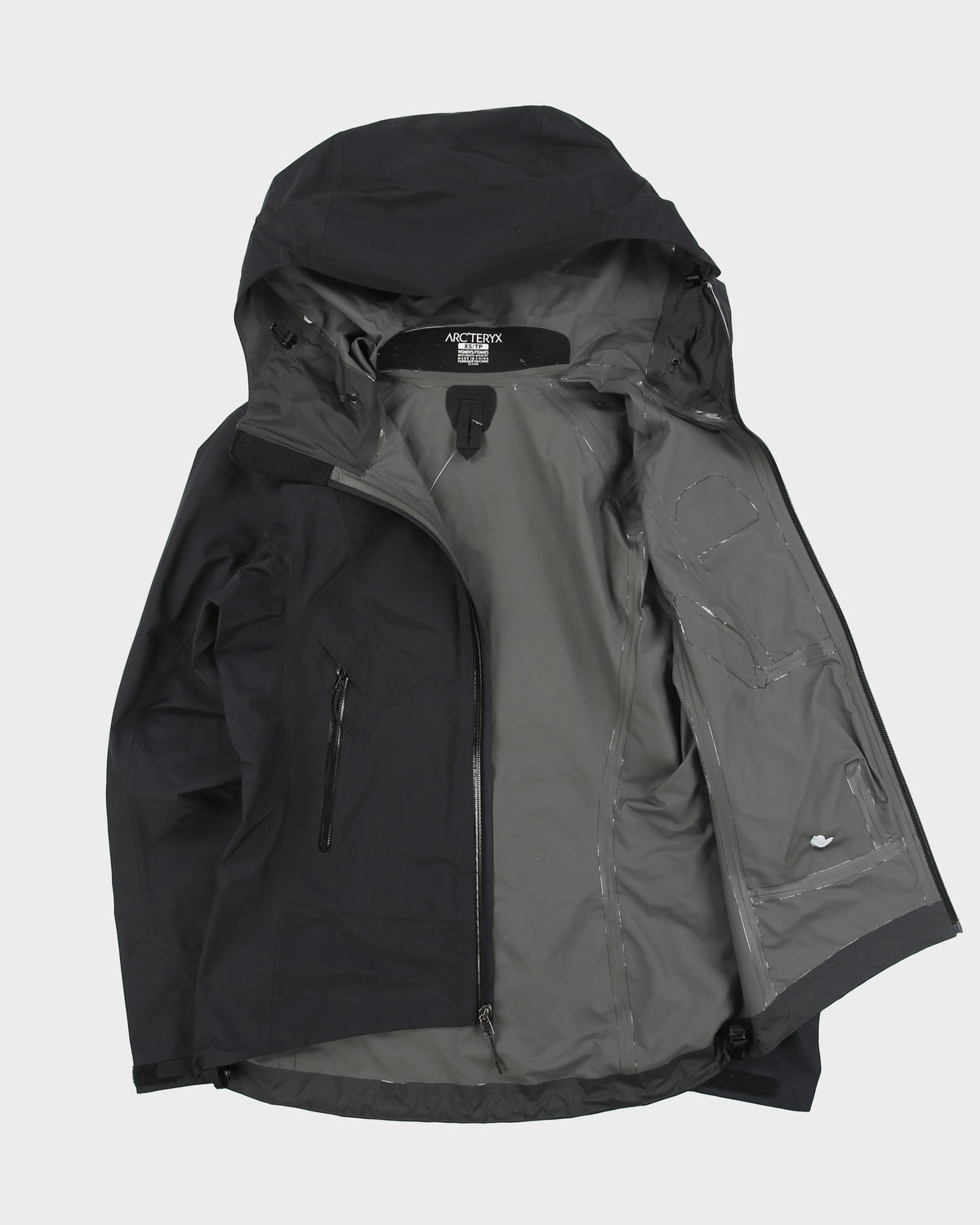 Arc'teryx Women's Beta LT Gore-Tex Lightweight Shell Rain Jacket - XS