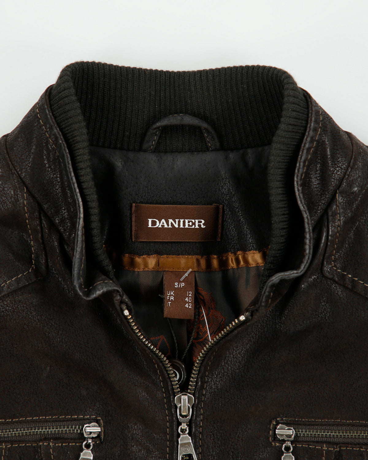 Vintage Y2K 00s Danier Women's Grained Leather Rib Cafe Racer Moto Jacket - M