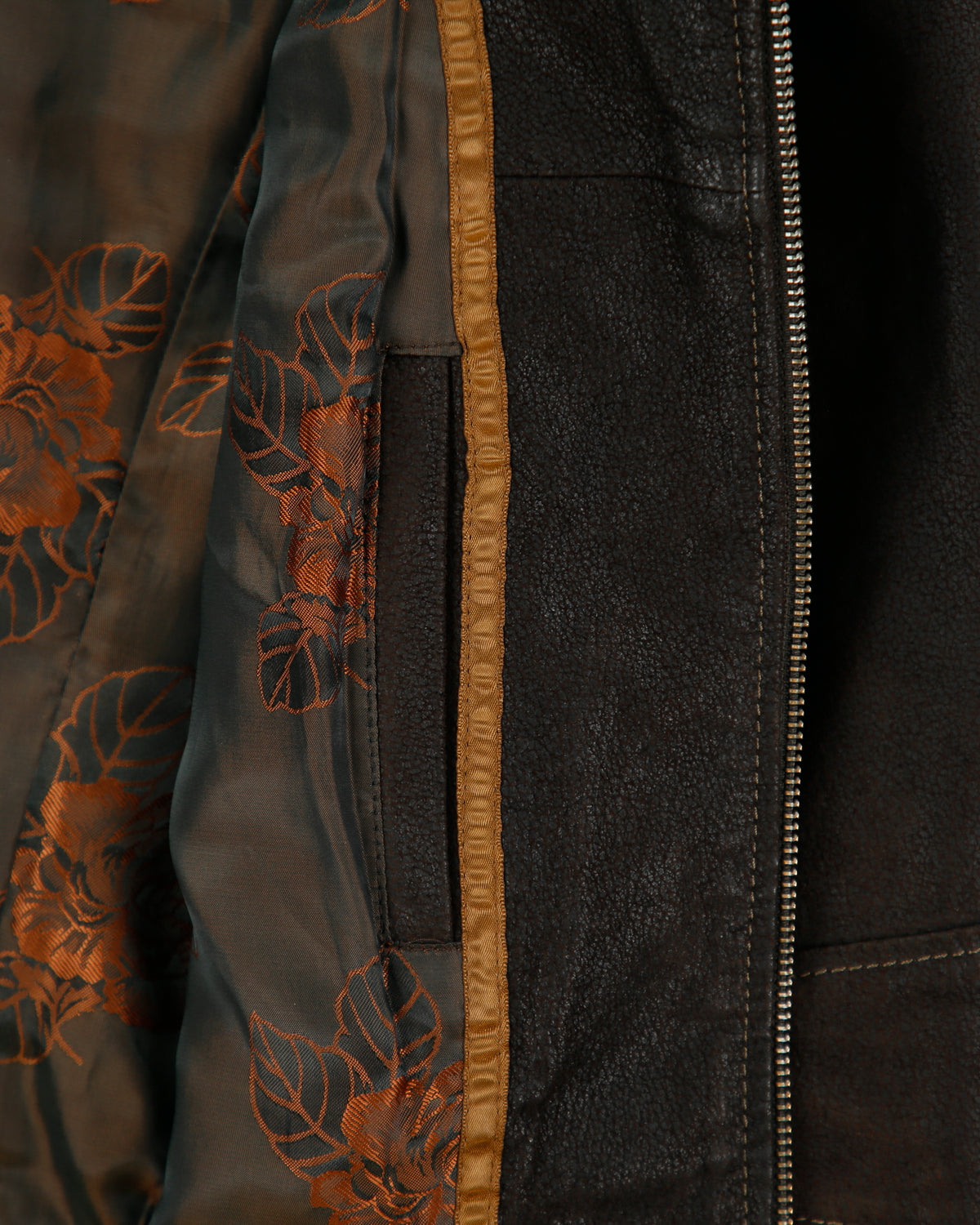Vintage Y2K 00s Danier Women's Grained Leather Rib Cafe Racer Moto Jacket - M