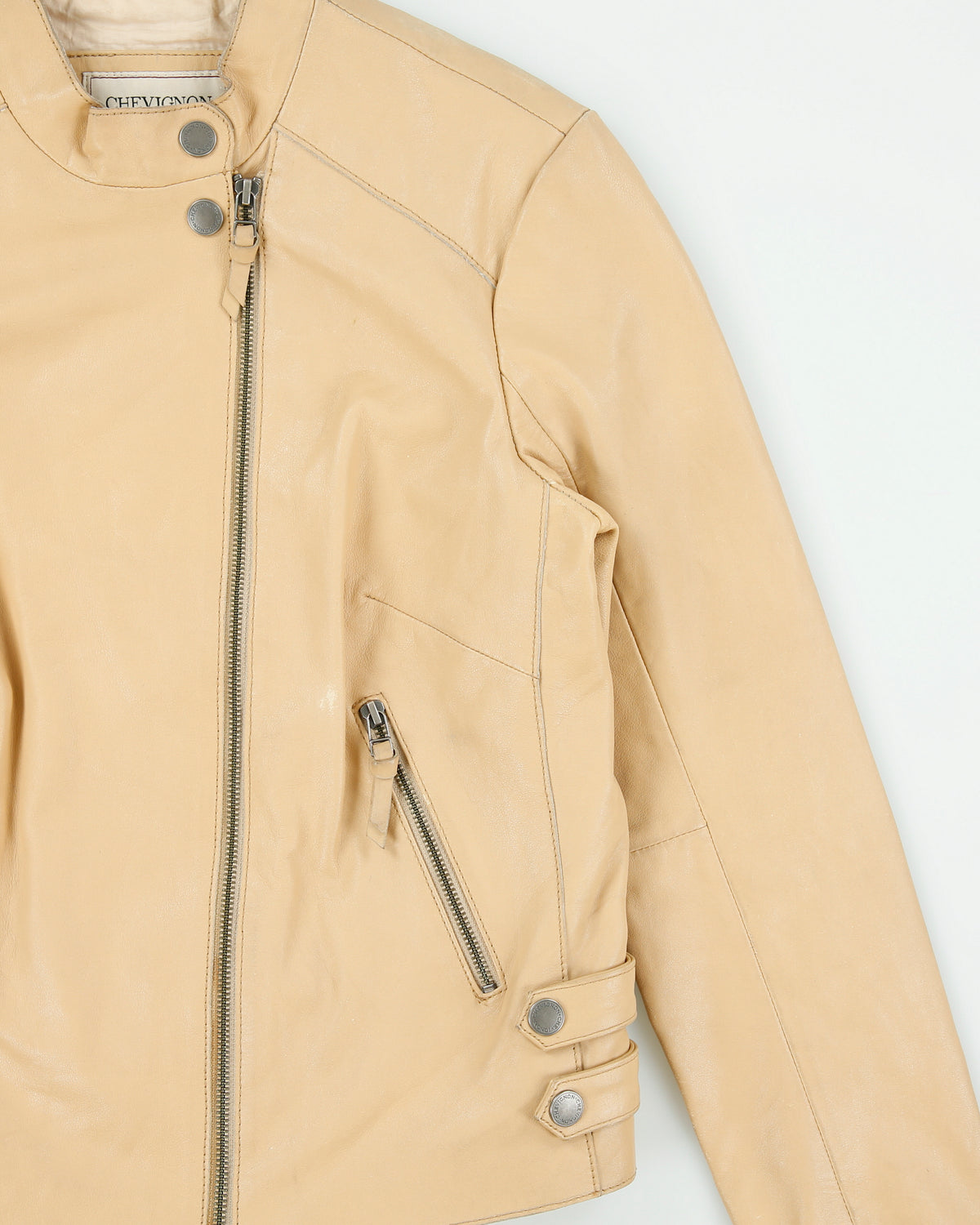 Vintage Y2K 00s Chevignon Women's Camel Tan Calfskin Leather Cafe Racer Biker Jacket - L