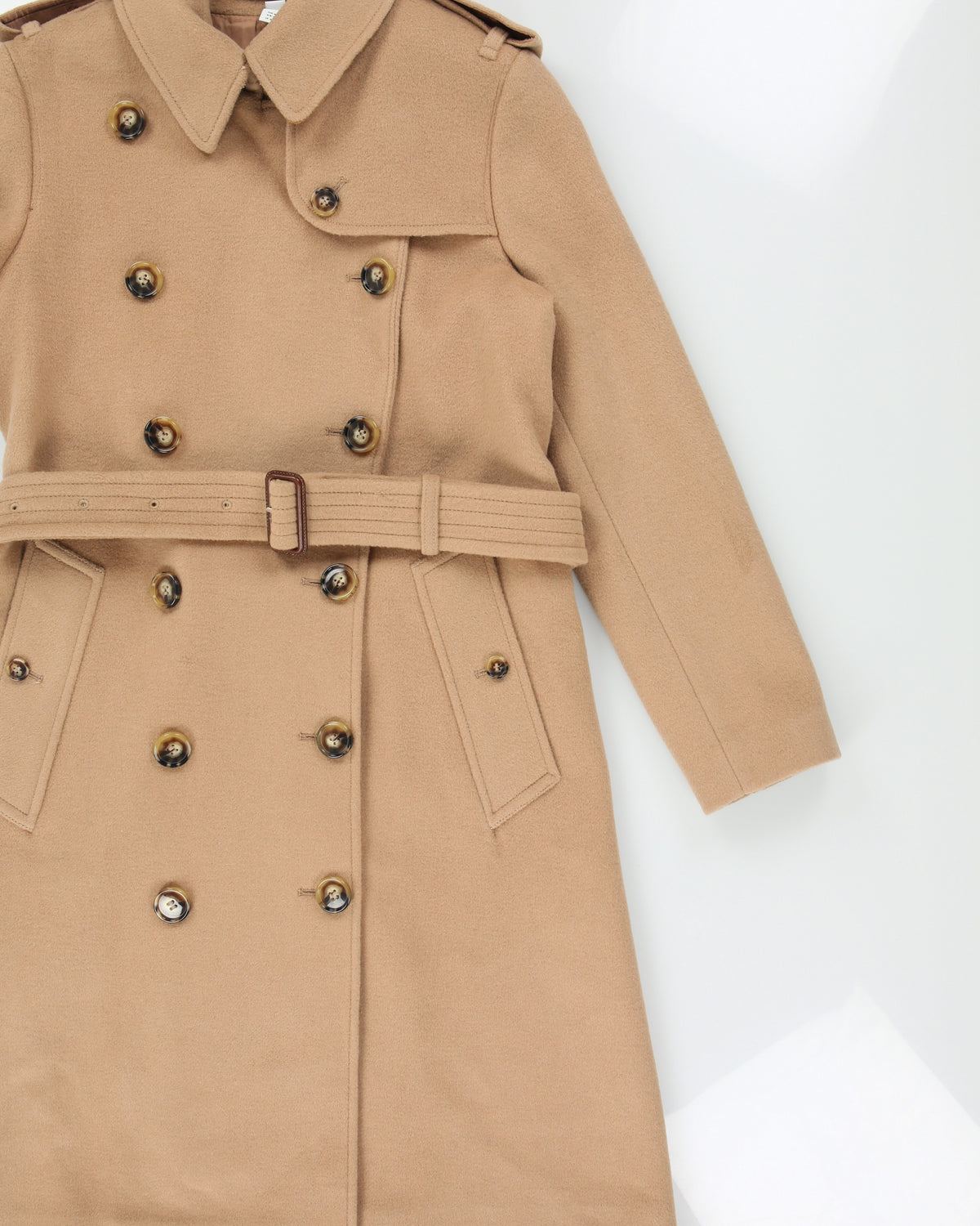 A/W 2024 Burberry Women's Camel Tan Cashmere Kensington Heritage Double Breasted Trench Coat - XS