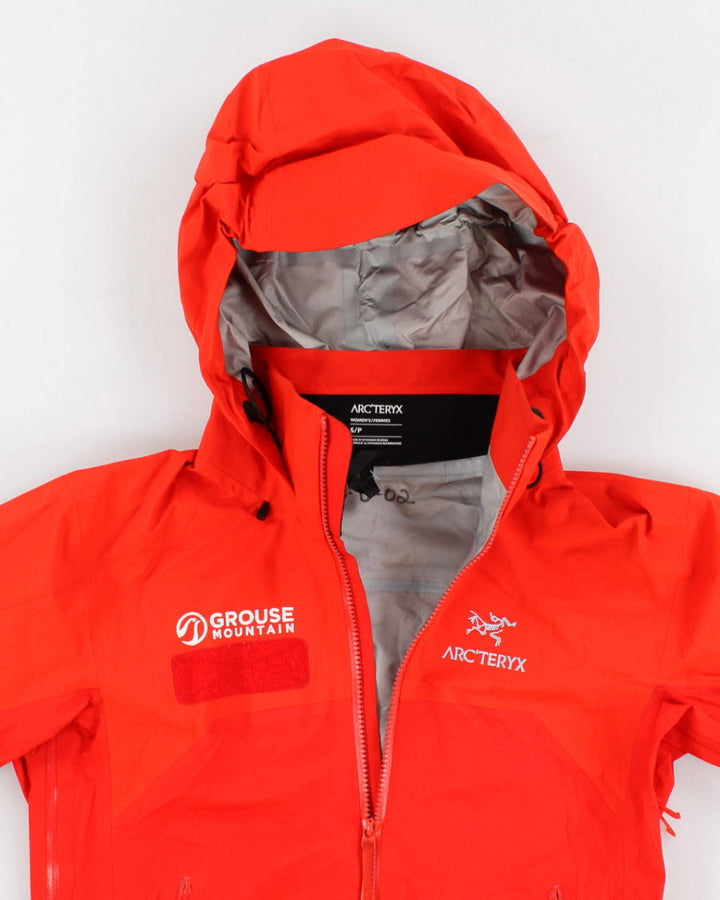 Women's Orange Arc'teryx  Hooded zip up Jackets - S