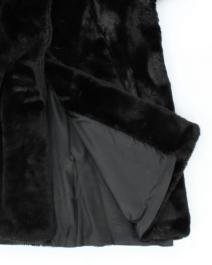Kemper Long Black Faux Fur Coat - L
