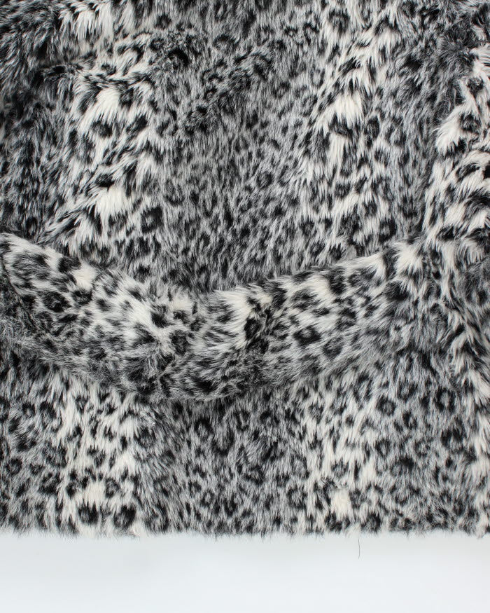 Y2k 00s Le Chateau Leopard Print Faux Fur Coat - L