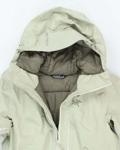Vintage Arc'teryx Insulated Hooded Waterproof Jacket - S