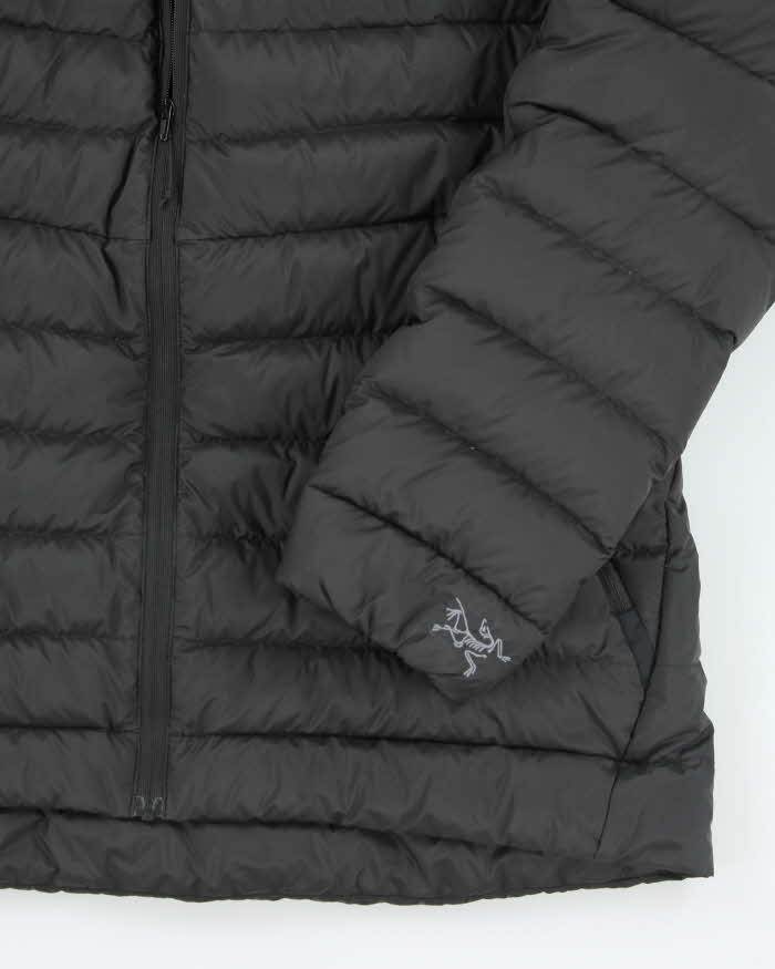 Vintage Arc'teryx Insulated Lightweight Puffer Jacket - M