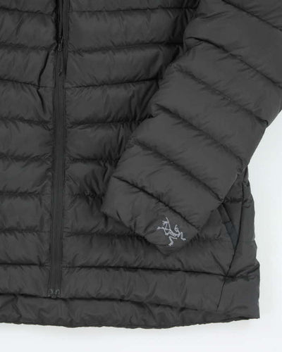 Vintage Arc'teryx Insulated Lightweight Puffer Jacket - M