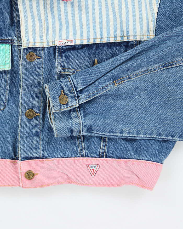 Vintage 90's Women's Guess Cropped Patterned Denim Jacket  - L