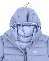 Vintage Women's Arc'teryx Thorium Insulated Hooded Puffer Jacket - M