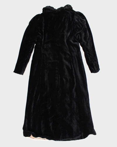 Vintage 20s Velvet Cape