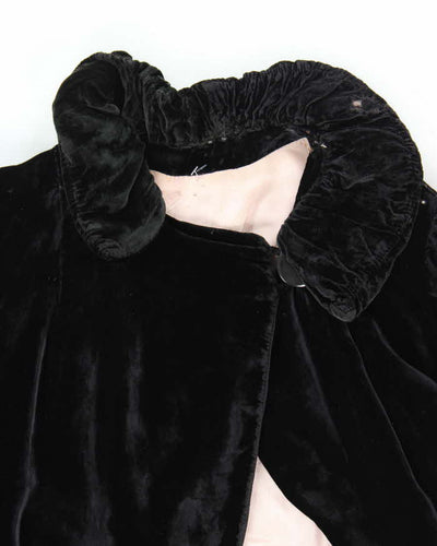 Vintage 20s Velvet Cape