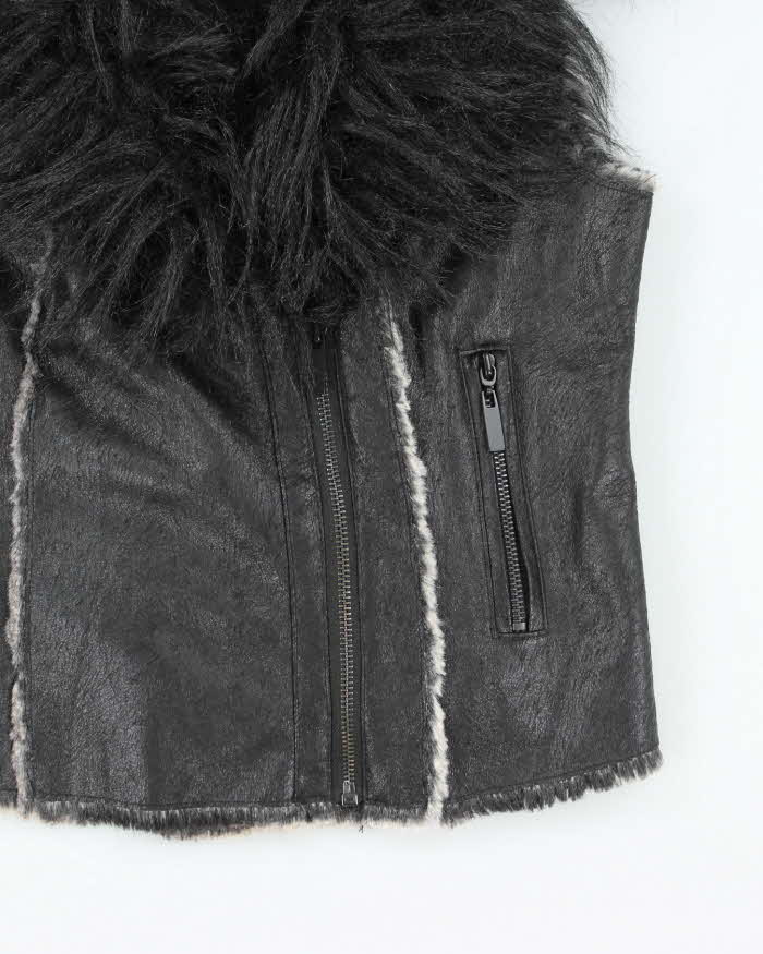 00s archive tt leather fur jilet vest ジレ Vintage Y2k 00s Cache Faux Fur Gilet - M – Rokit