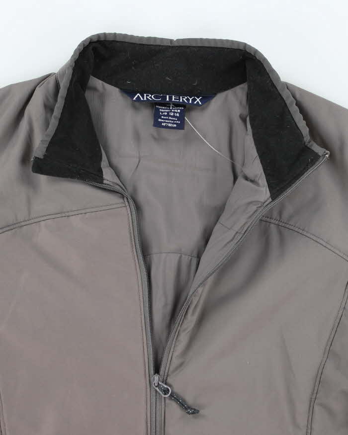 Vintage 2000's Women's Arc'teryx Windstopper Insulated Jacket - M