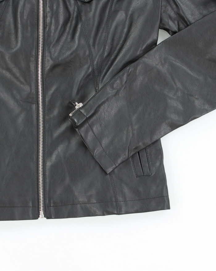 Deadstock Vintage Y2k 00s Guess Black Faux Leather Jacket - M