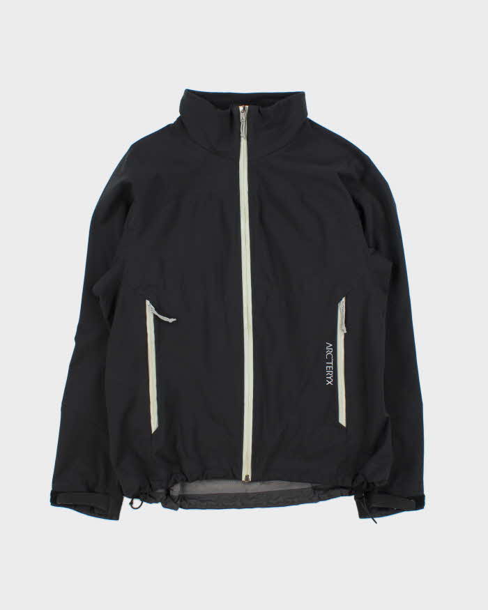 Vintage Women's 00s Arc'teryx Windstopper Soft Shell Jacket - M